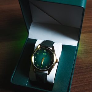 Devanagari GB Green - Golden